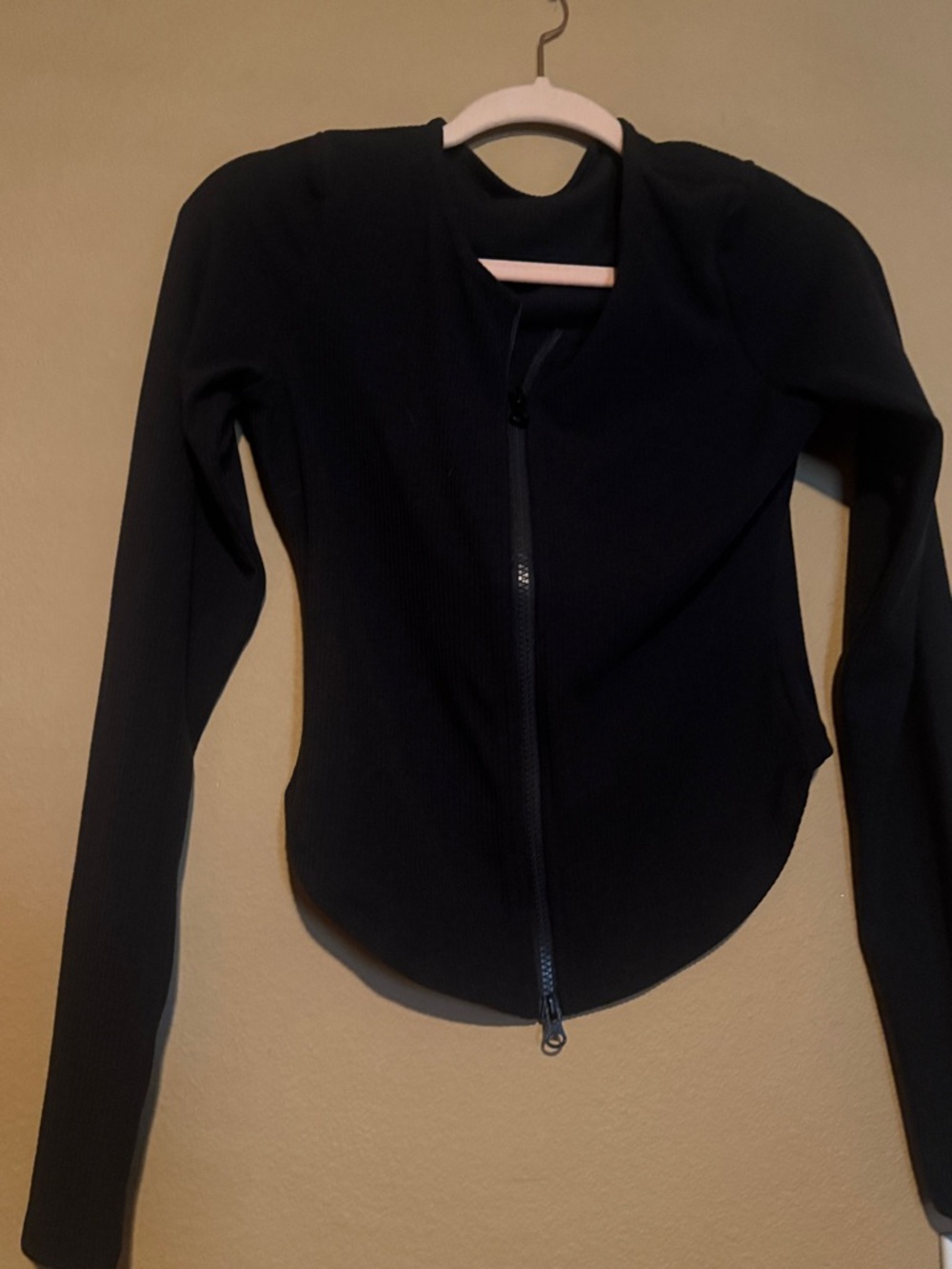 ALO Yoga Black, Full-Zip, Long Sleeve Top